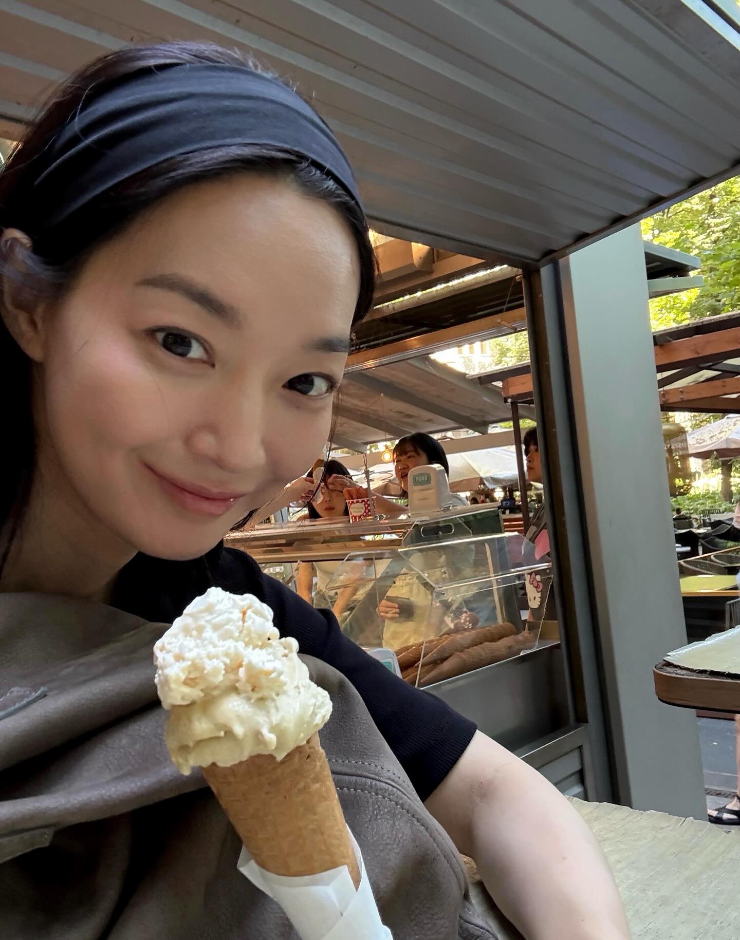 Shin Min Ah đã làm gì với gương mặt vậy?- Ảnh 10.