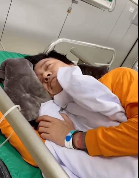 Tuấn Hưng nói thẳng tình trạng sức khỏe, liên tiếp nhập viện: "Như là chuyện giả vờ, không ai tin"- Ảnh 1.