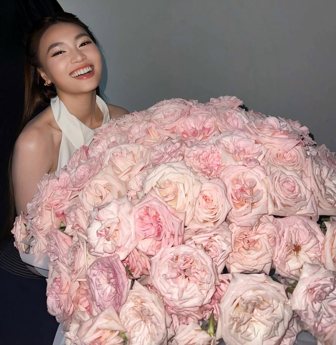 "Ninh Dương Lan Ngọc bầu" bất ngờ lên hot search- Ảnh 9.