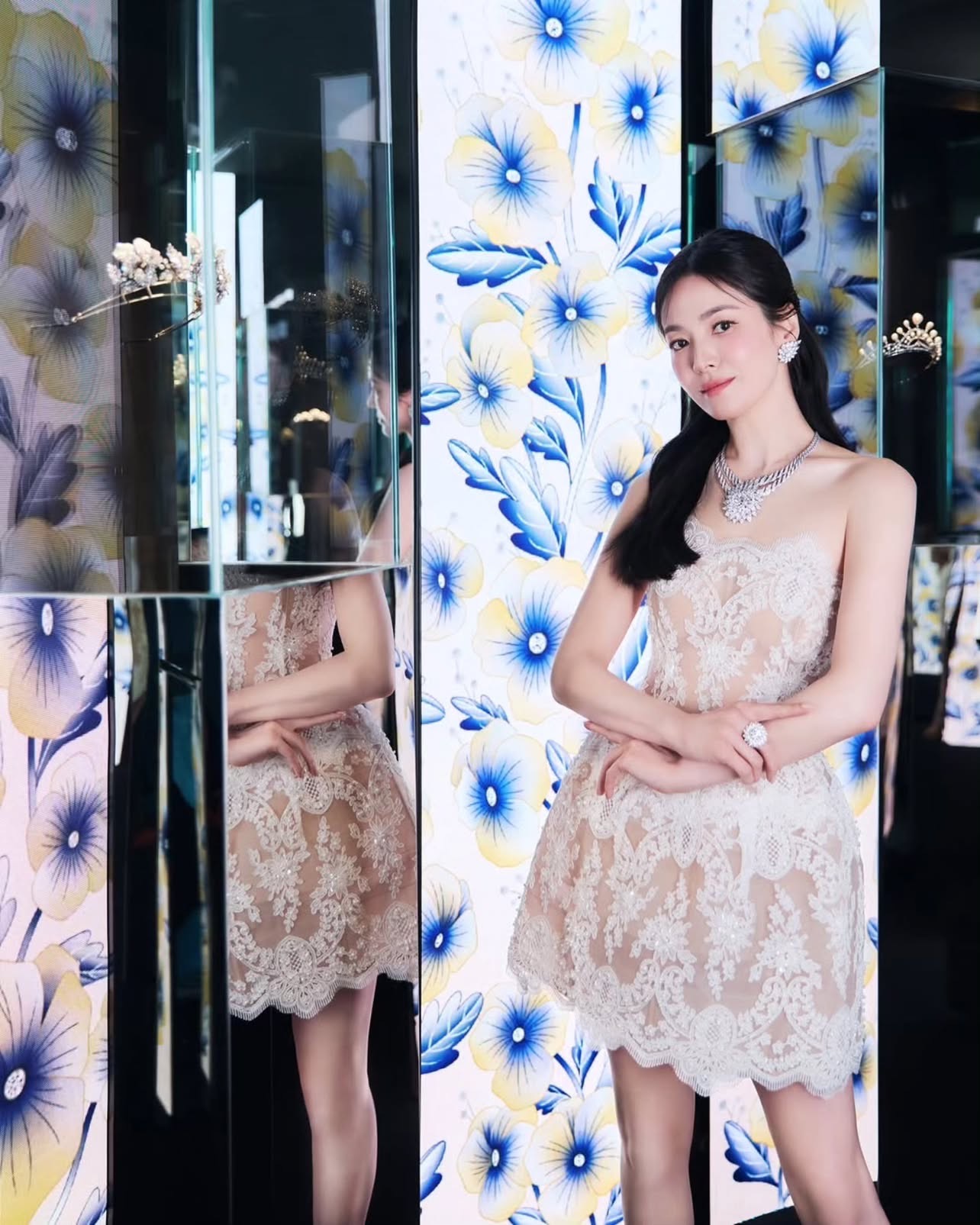 Hình ảnh mới lộ vóc dáng hiện tại của Song Hye Kyo- Ảnh 1.