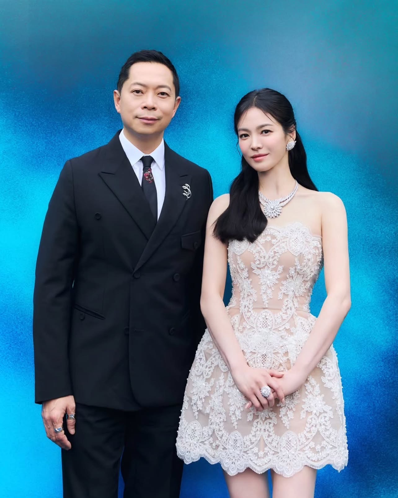 Hình ảnh mới lộ vóc dáng hiện tại của Song Hye Kyo- Ảnh 2.