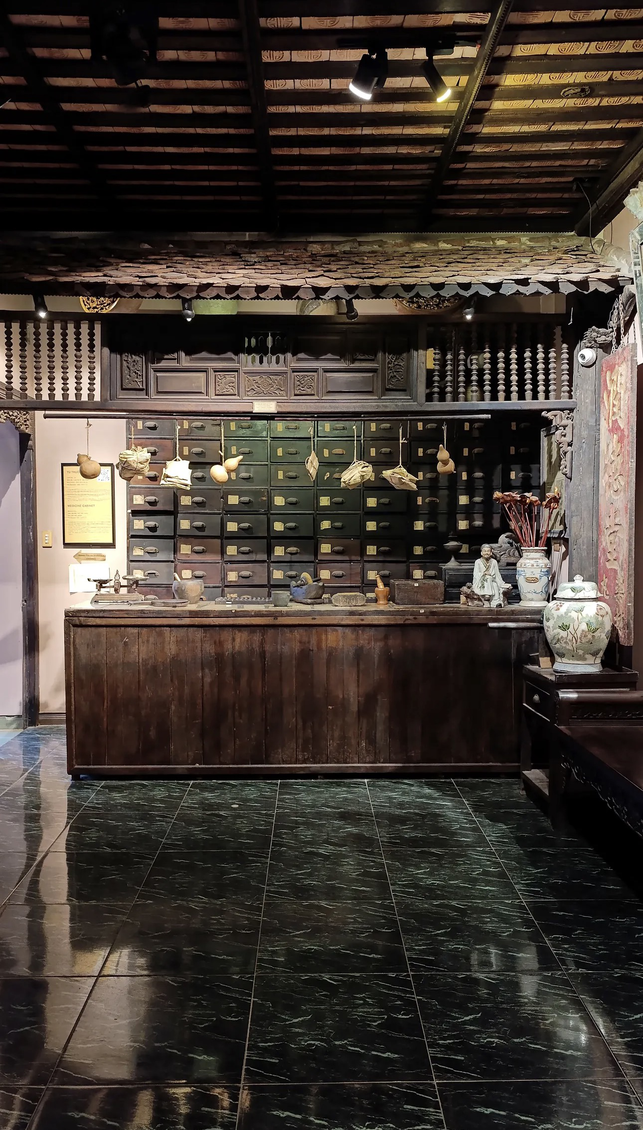 Tour-de-bảo tàng - Đi qua những ký ức Sài Gòn  - Ảnh 83.