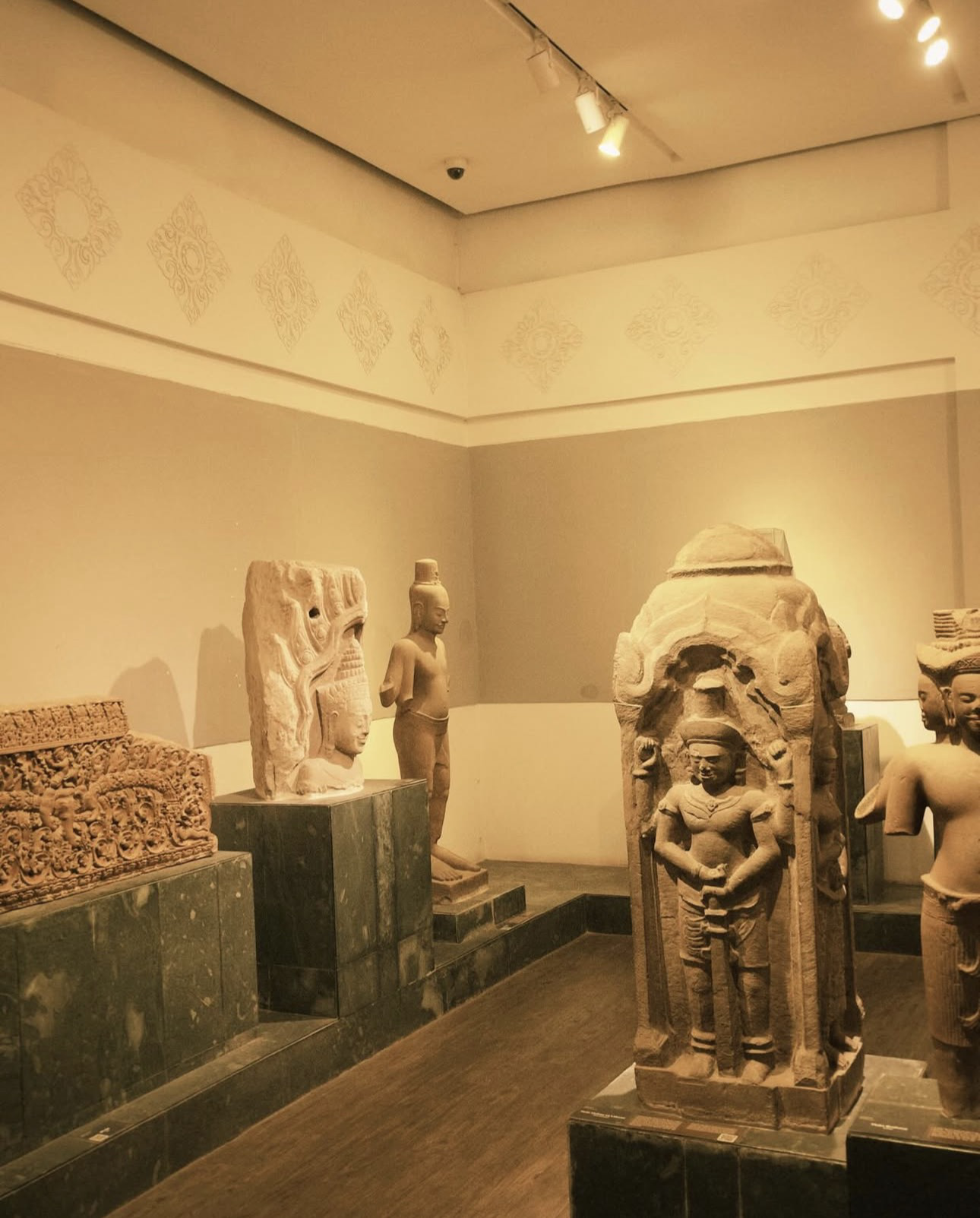 Tour-de-bảo tàng - Đi qua những ký ức Sài Gòn  - Ảnh 66.