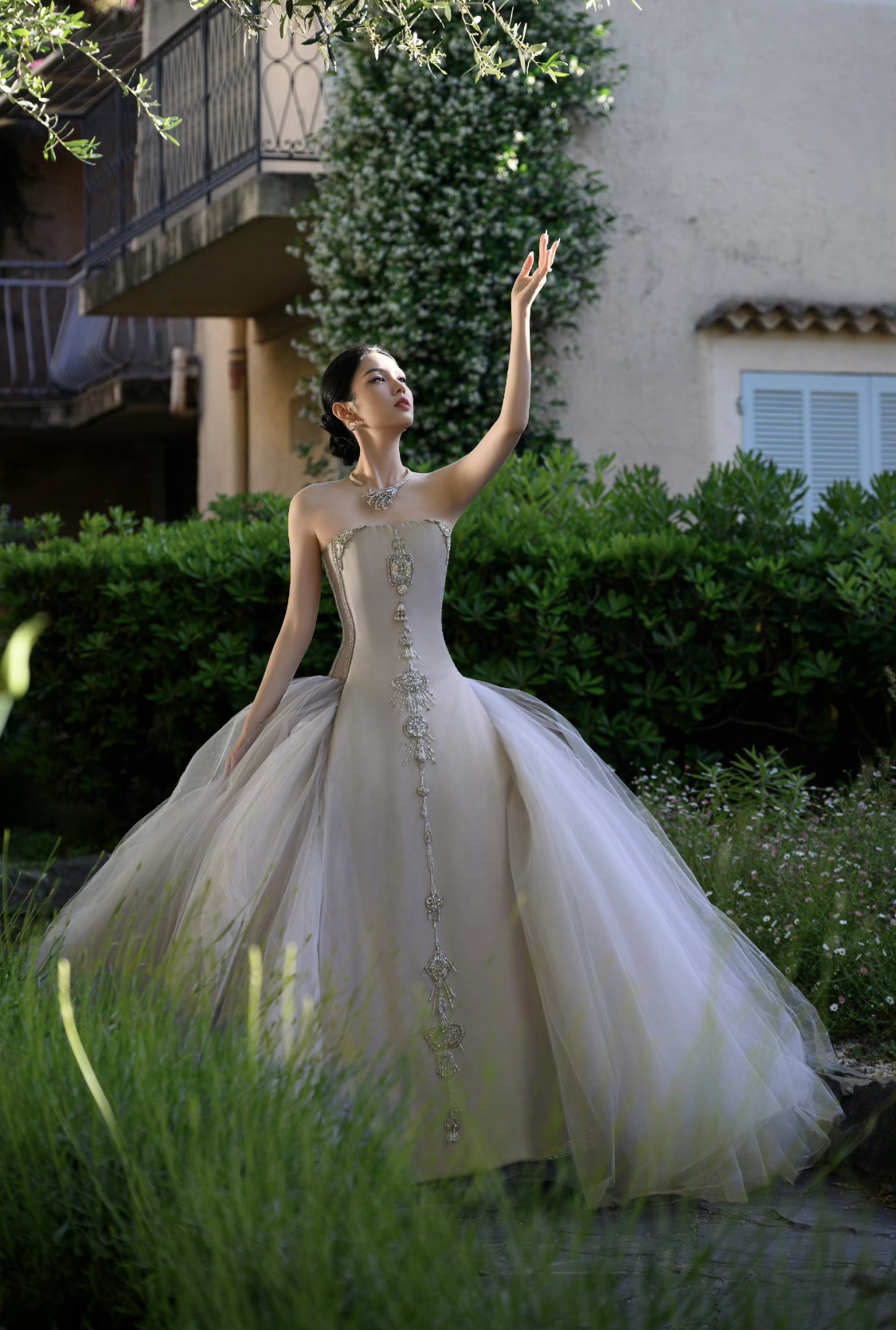 Bức ảnh xứng đáng phong thần của mỹ nhân đẹp chấn động thế gian ở Cannes- Ảnh 3.