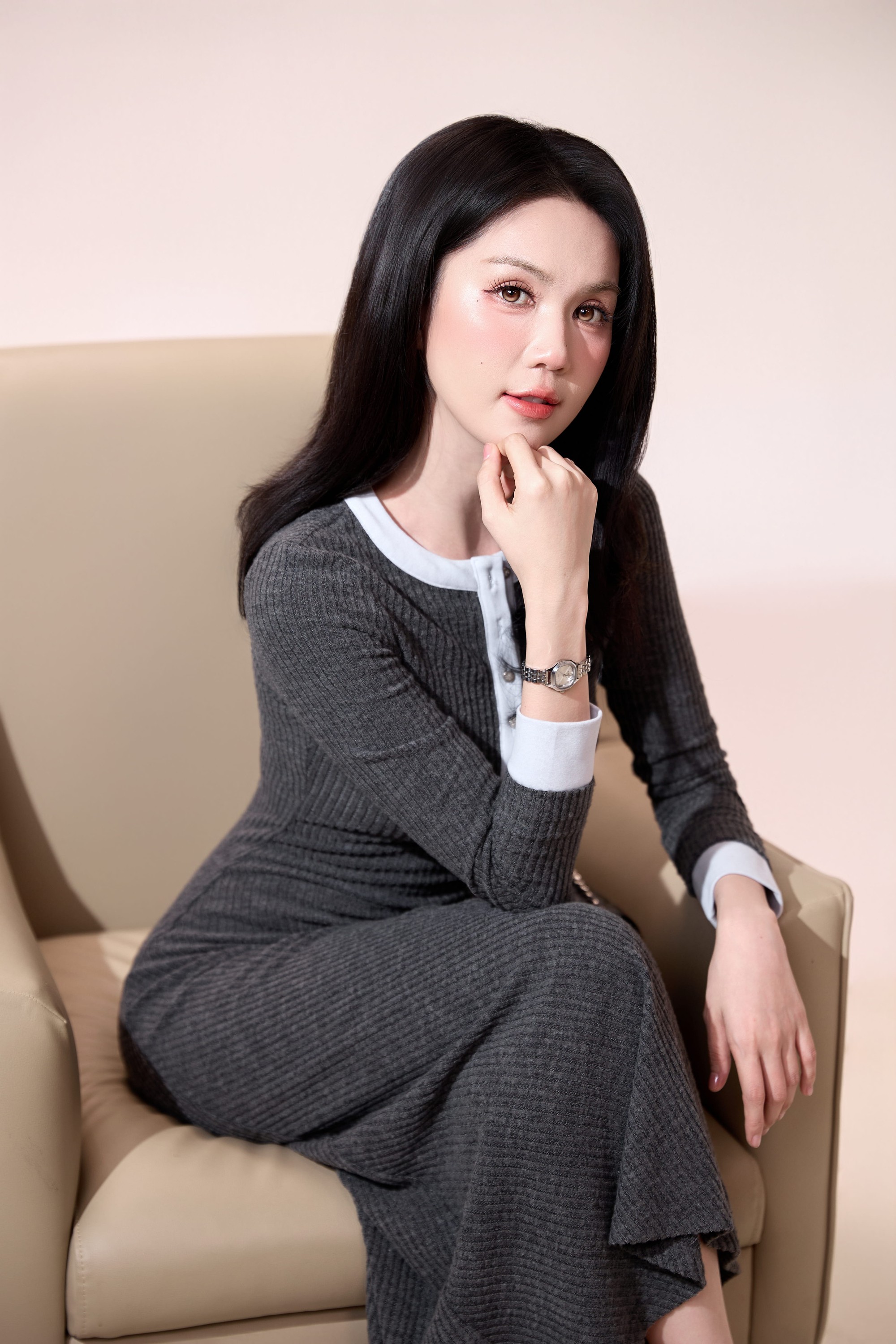 Ngọc Trinh: Không có chồng con cũng được, tôi chỉ muốn sống tốt cuộc đời mình- Ảnh 5. Ngọc Trinh: Không có chồng con cũng được, tôi chỉ muốn sống tốt cuộc đời mình- Ảnh 5.