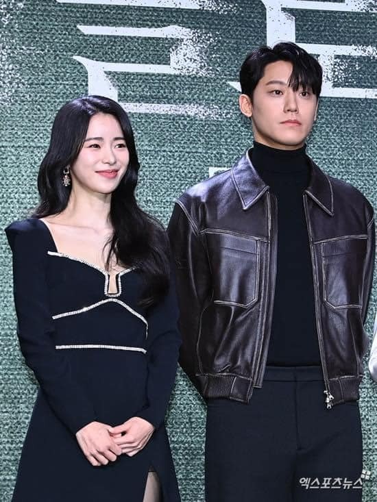 Dậy sóng ảnh Lim Ji Yeon - Lee Do Hyun hẹn hò sau tin kết hôn, ngoại hình đàng trai thay đổi chóng mặt làm netizen hết cả hồn- Ảnh 4.