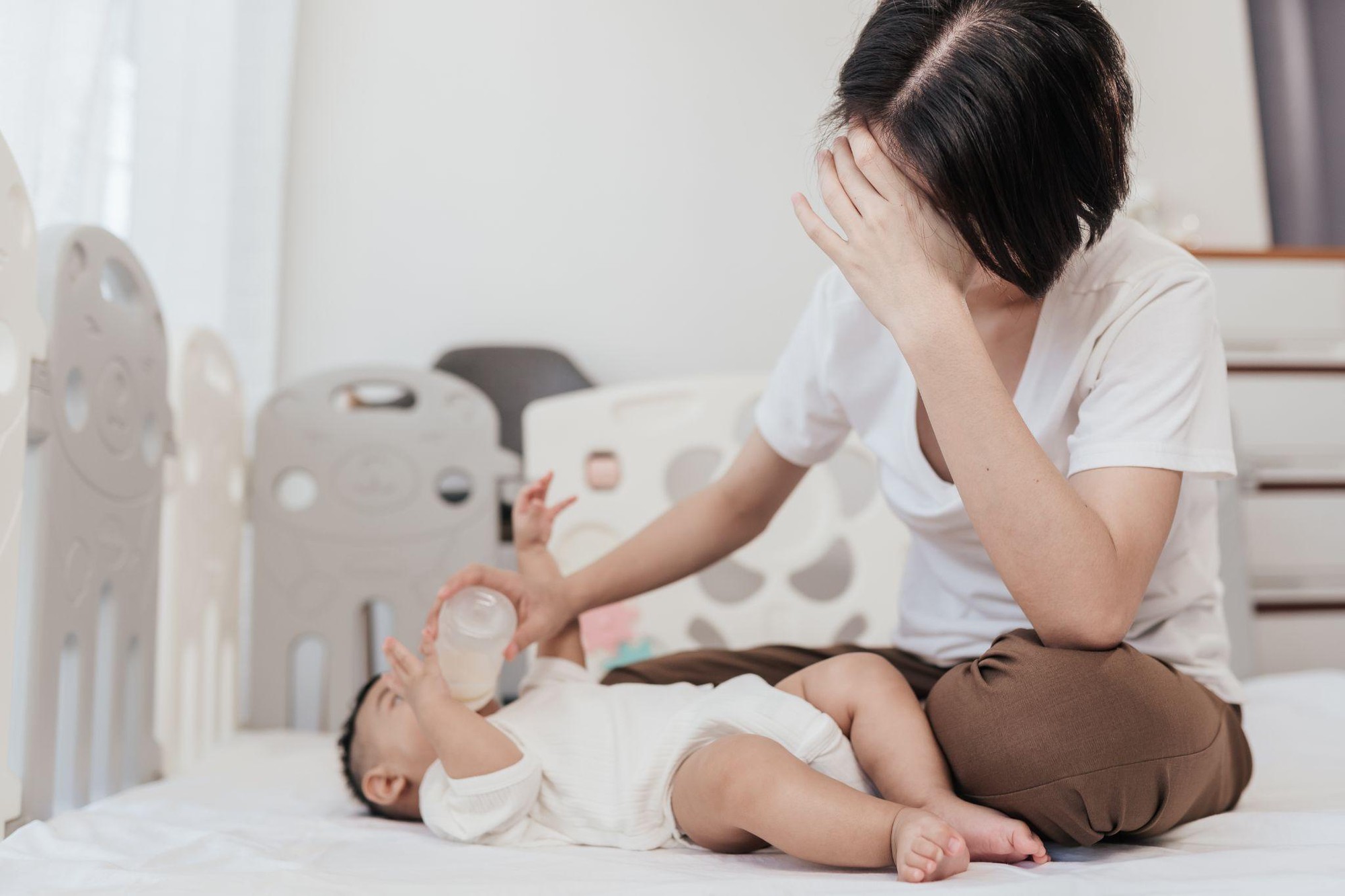 Lá chắn bảo vệ trẻ dưới 1 tuổi khỏi virus RSV - Ảnh 2. Lá chắn bảo vệ trẻ dưới 1 tuổi khỏi virus RSV - Ảnh 2.