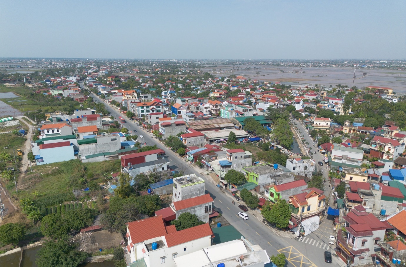 Ra mắt siêu phẩm đất nền sổ đỏ đón sóng hạ tầng phía Đông Nam Thủ đô - Ảnh 1.