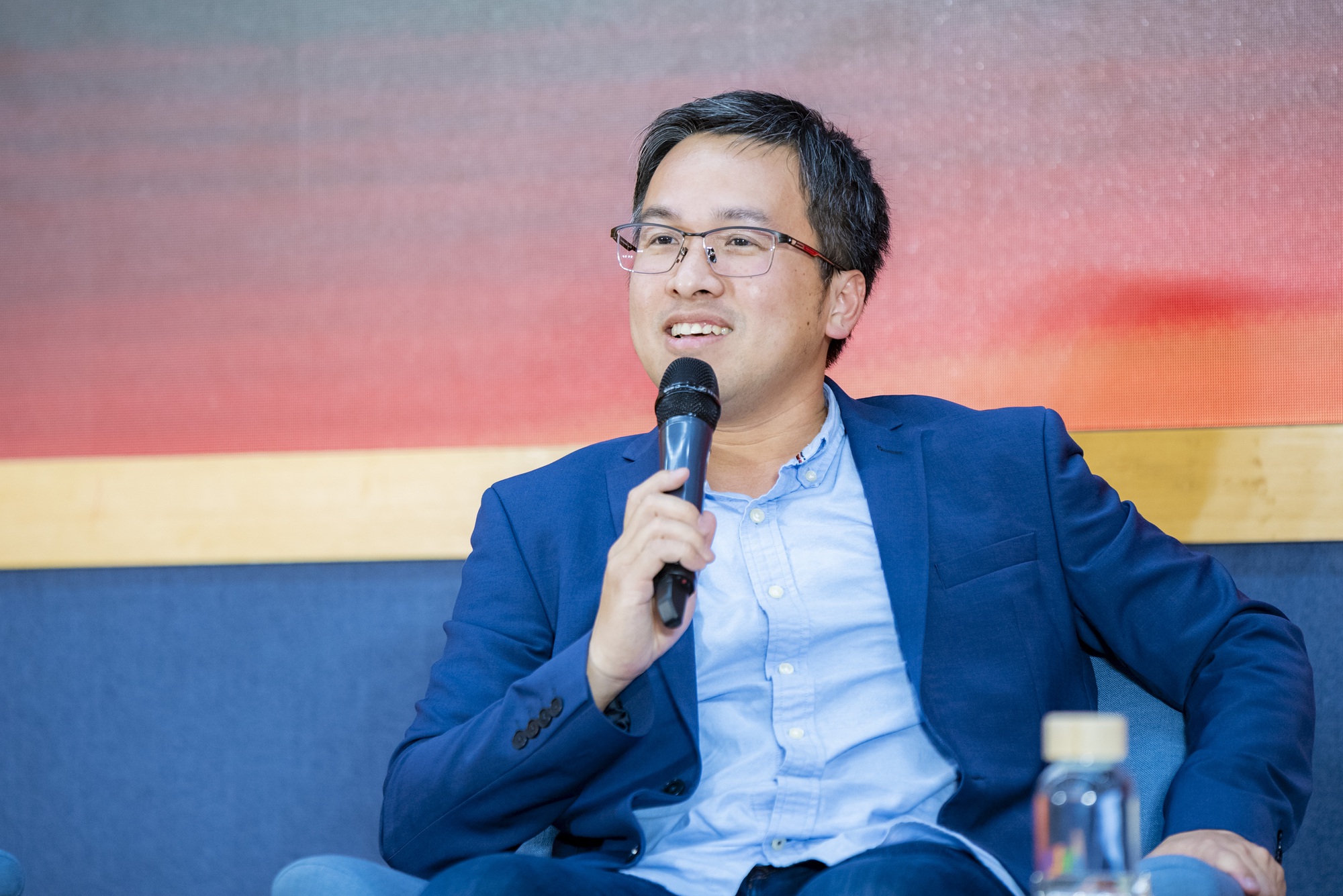 Chuyên gia Google DeepMind người Việt dự đoán: Một nghề mới cực 