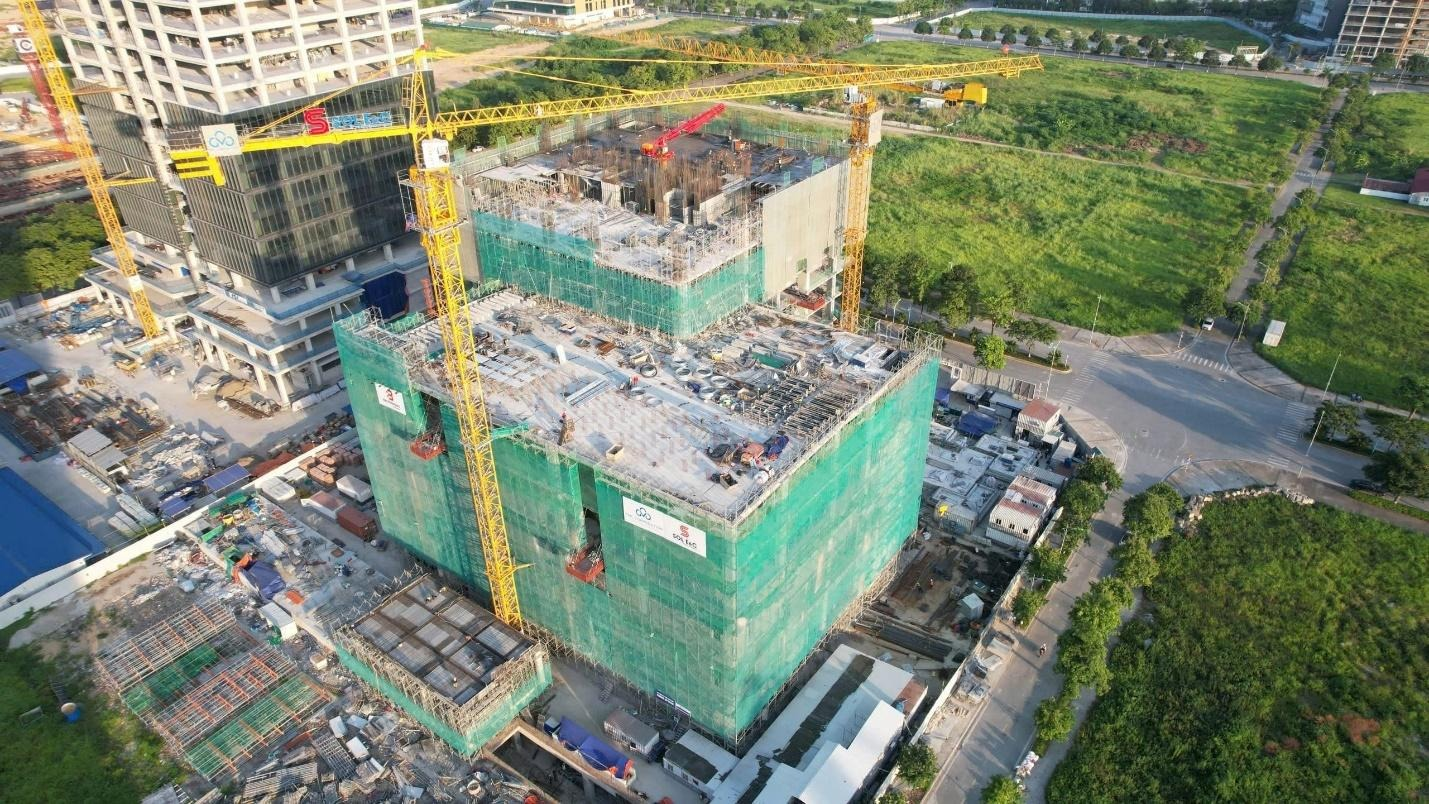 CMC lần đầu vượt doanh thu 10.000 tỷ đồng, lợi nhuận tăng 23% trong năm tài chính 2025 - Ảnh 2. CMC lần đầu vượt doanh thu 10.000 tỷ đồng, lợi nhuận tăng 23% trong năm tài chính 2025 - Ảnh 2.