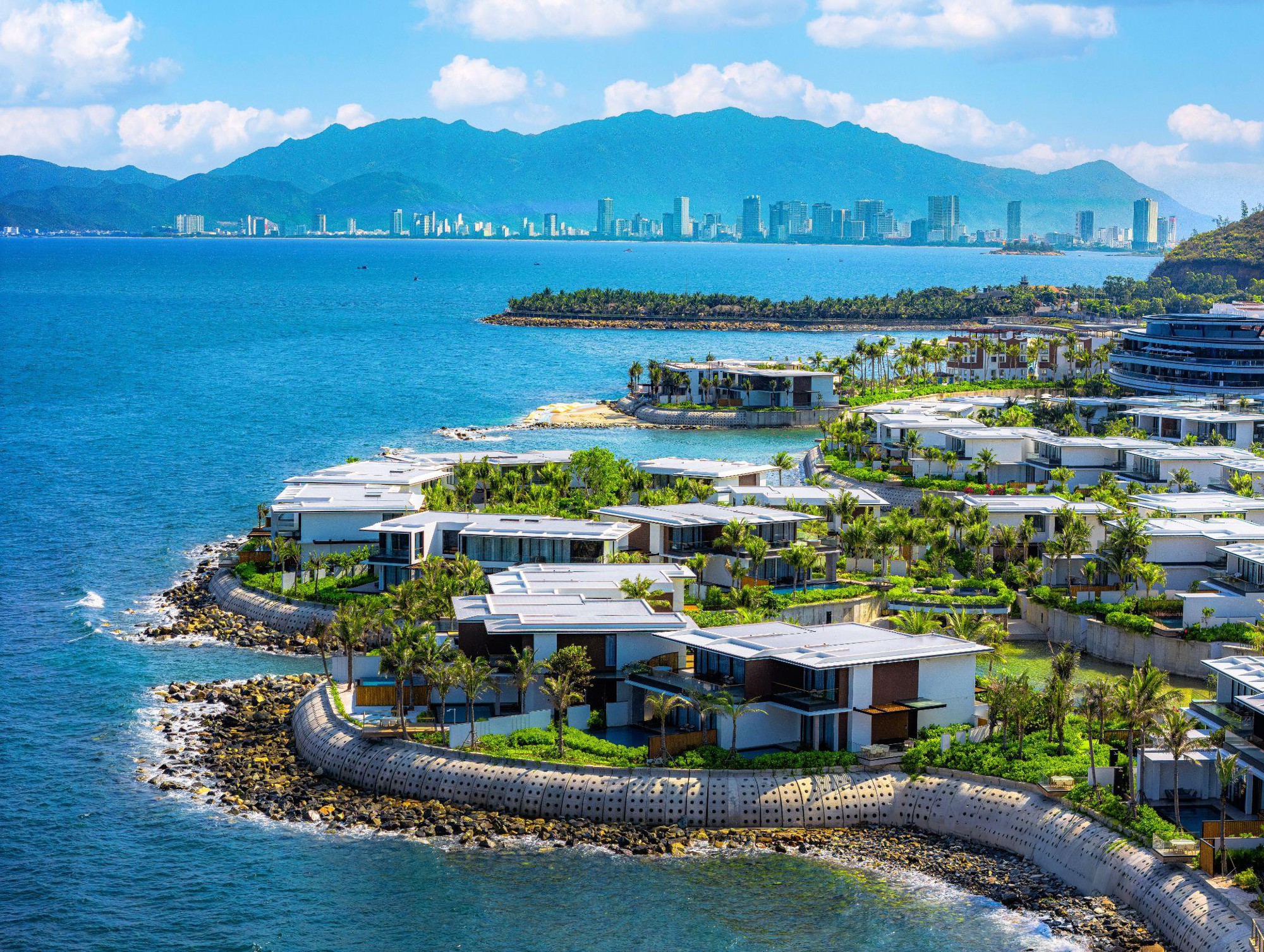 Vega City xuất hiện dày đặc trên truyền thông quốc tế như một điểm đến mới của châu Á - Ảnh 2. Vega City xuất hiện dày đặc trên truyền thông quốc tế như một điểm đến mới của châu Á - Ảnh 2.