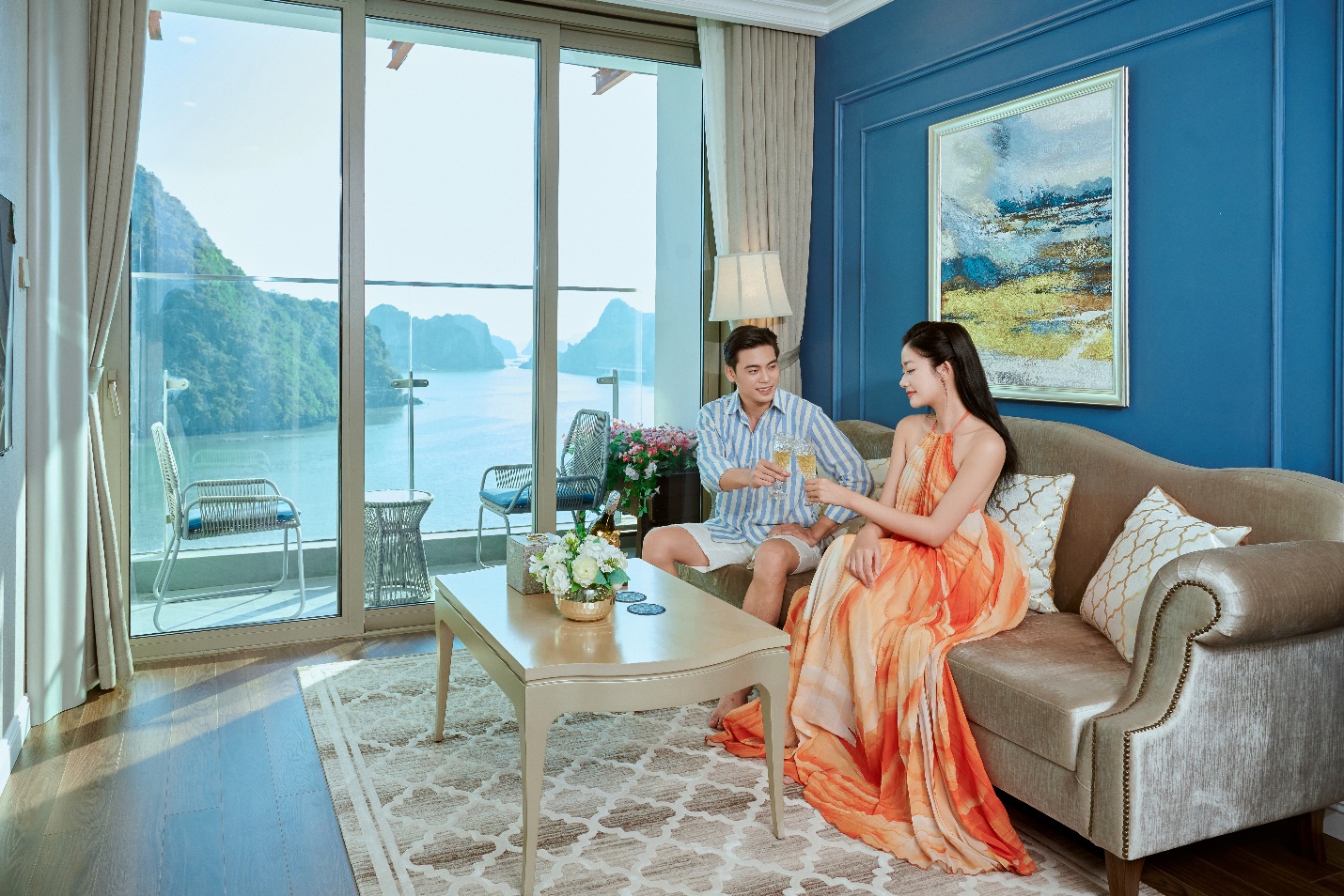 Vân Đồn kích hoạt tiềm năng du lịch, đón 12 vạn du khách dịp lễ 30/4 - 1/5 - Ảnh 3.