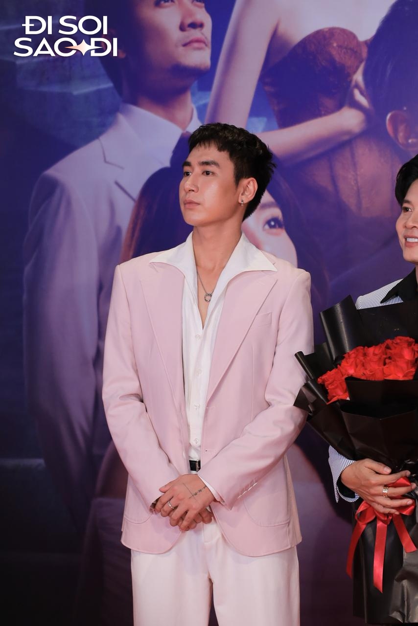 Thảm đỏ HOT nhất hôm nay: Tiểu Vy - Phương Nga đọ sắc bùng nổ, 1 mỹ nhân Gen Z đẹp điên lên được- Ảnh 11.