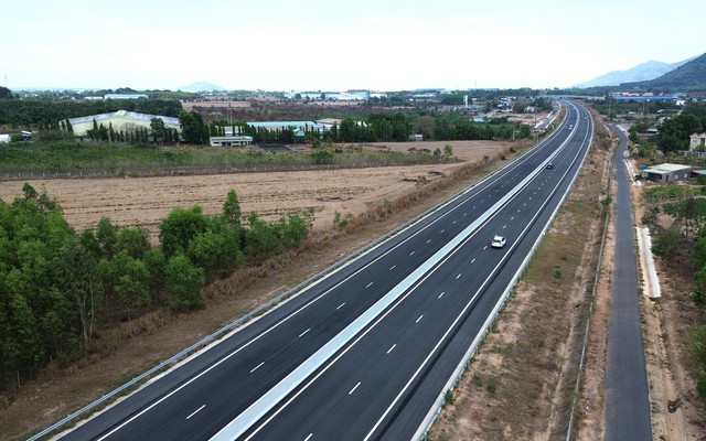 Cao tốc kết nối 2 đô thị nhóm giàu bậc nhất Việt Nam khai thác, Vũng Tàu đón vận hội mới