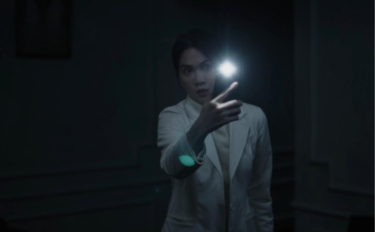 Nước đi sai lầm của Ngọc Trinh- Ảnh 4.
