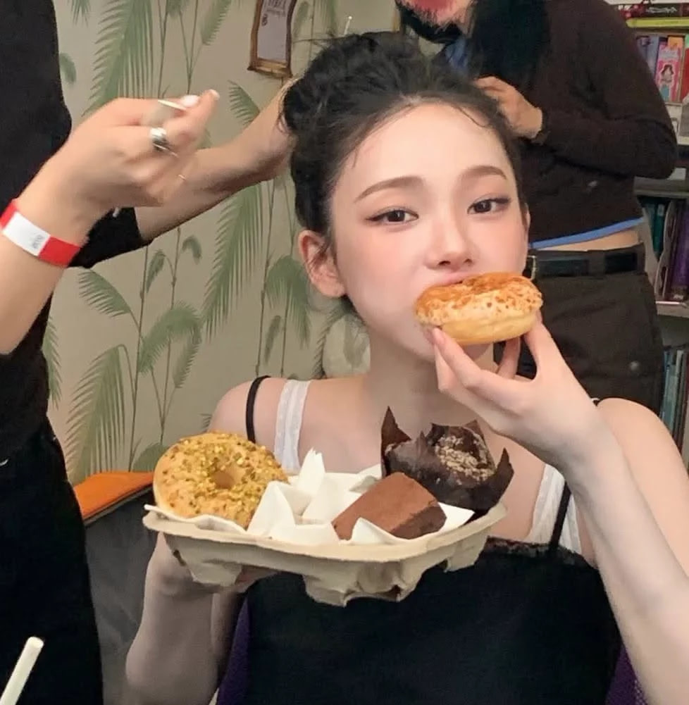 Khẩu phần ăn gây sốc của nữ thần Kpop có body được ví "như AI"- Ảnh 3.