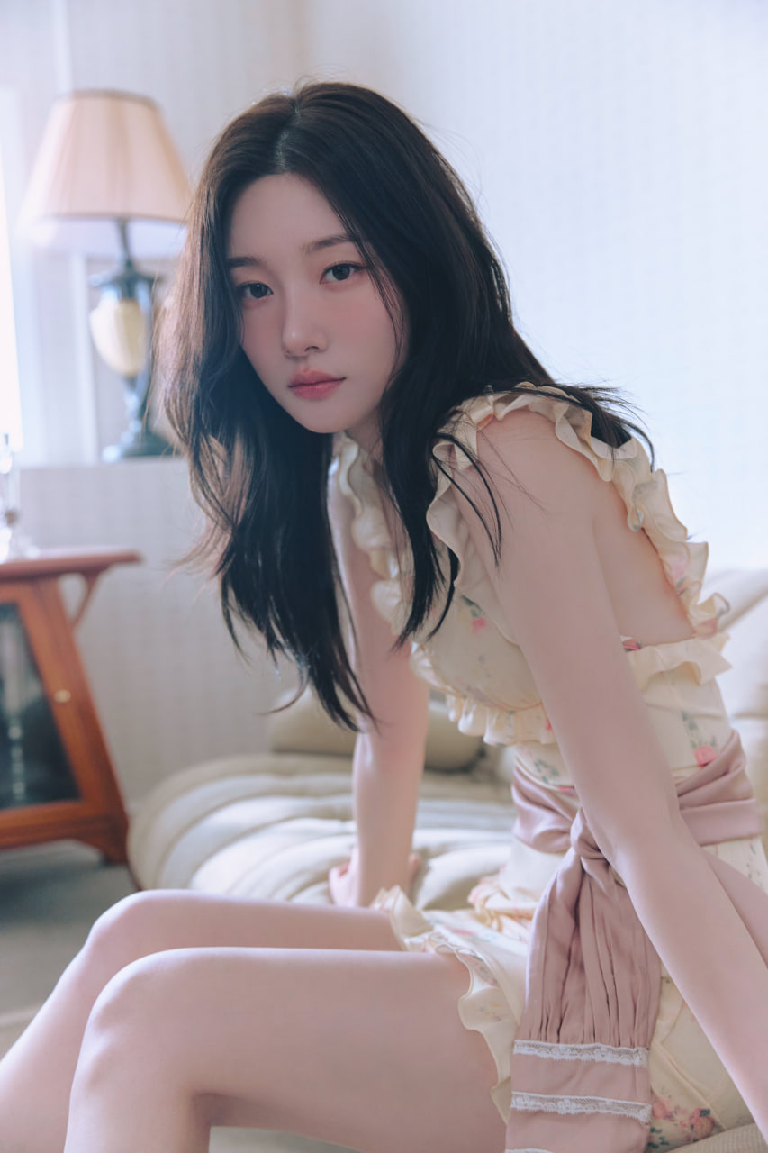Mỹ nhân khai sinh "tiên tử kết màn" chỉ cần 4 giây chiếm trọn spotlight, khuynh đảo cả showbiz mà không thoát cảnh hết thời- Ảnh 6.