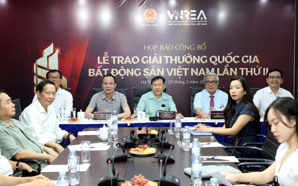 Nhà ở cho thuê, cải tạo chung cư cũ sẽ được xem xét đưa vào giải thưởng bất động sản quốc gia- Ảnh 1.