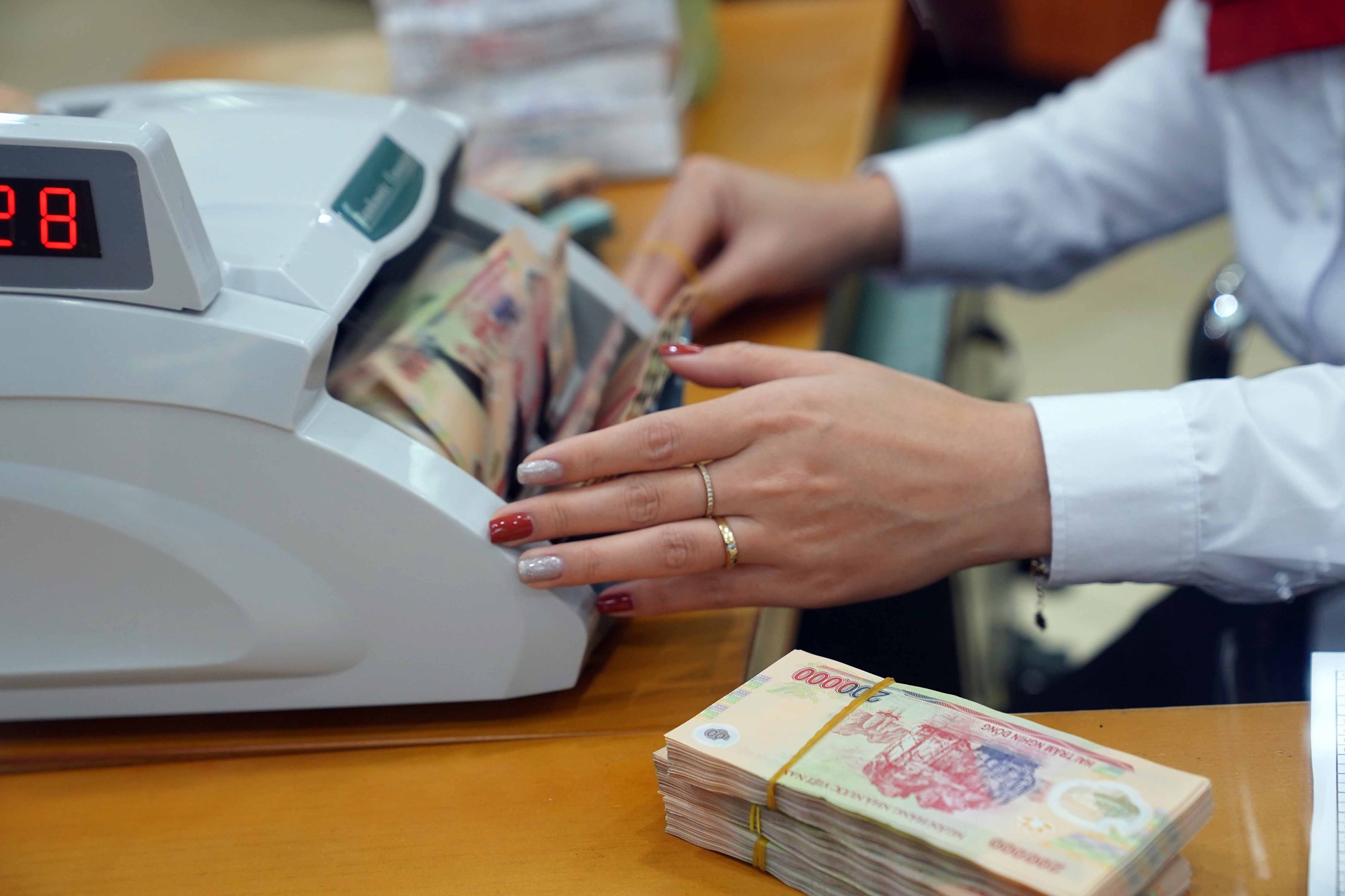 Có 500 triệu, nên gửi tiết kiệm hay mua vàng?- Ảnh 1.