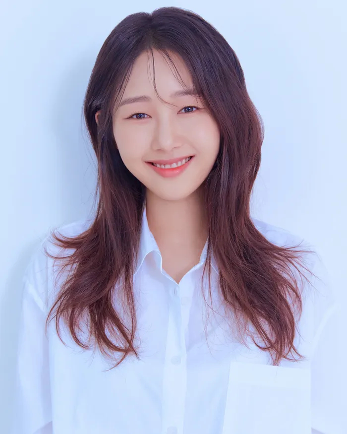 Soo Bin kết hôn ở tuổi 30, nhan sắc cô dâu xinh đẹp ngút ngàn- Ảnh 1.