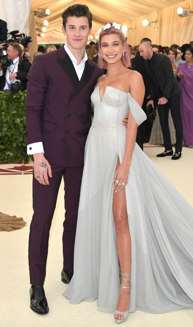 Nhìn lại Met Gala 2018: Một mùa đẹp "nao lòng" đến mức áp lực cho hiện tại- Ảnh 17.