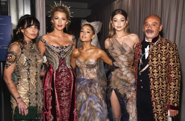 Nhìn lại Met Gala 2018: Một mùa đẹp "nao lòng" đến mức áp lực cho hiện tại- Ảnh 1.