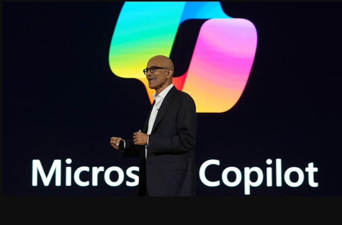 Sa thải 8.750 nhân sự, CEO Satya Nadella đi viết code: Gã khổng lồ 3.000 tỷ USD Microsoft “vã mồ hôi” khi mất 357 tỷ USD trong 1 phiên- Ảnh 2.