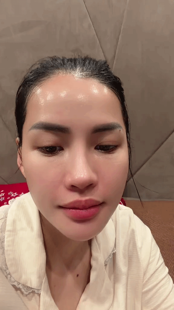 Soi cận hình xăm khiến Võ Hà Linh muốn tự đánh mình 20 cái, mặc đồ đắt tiền vẫn trông “cheap”- Ảnh 1.
