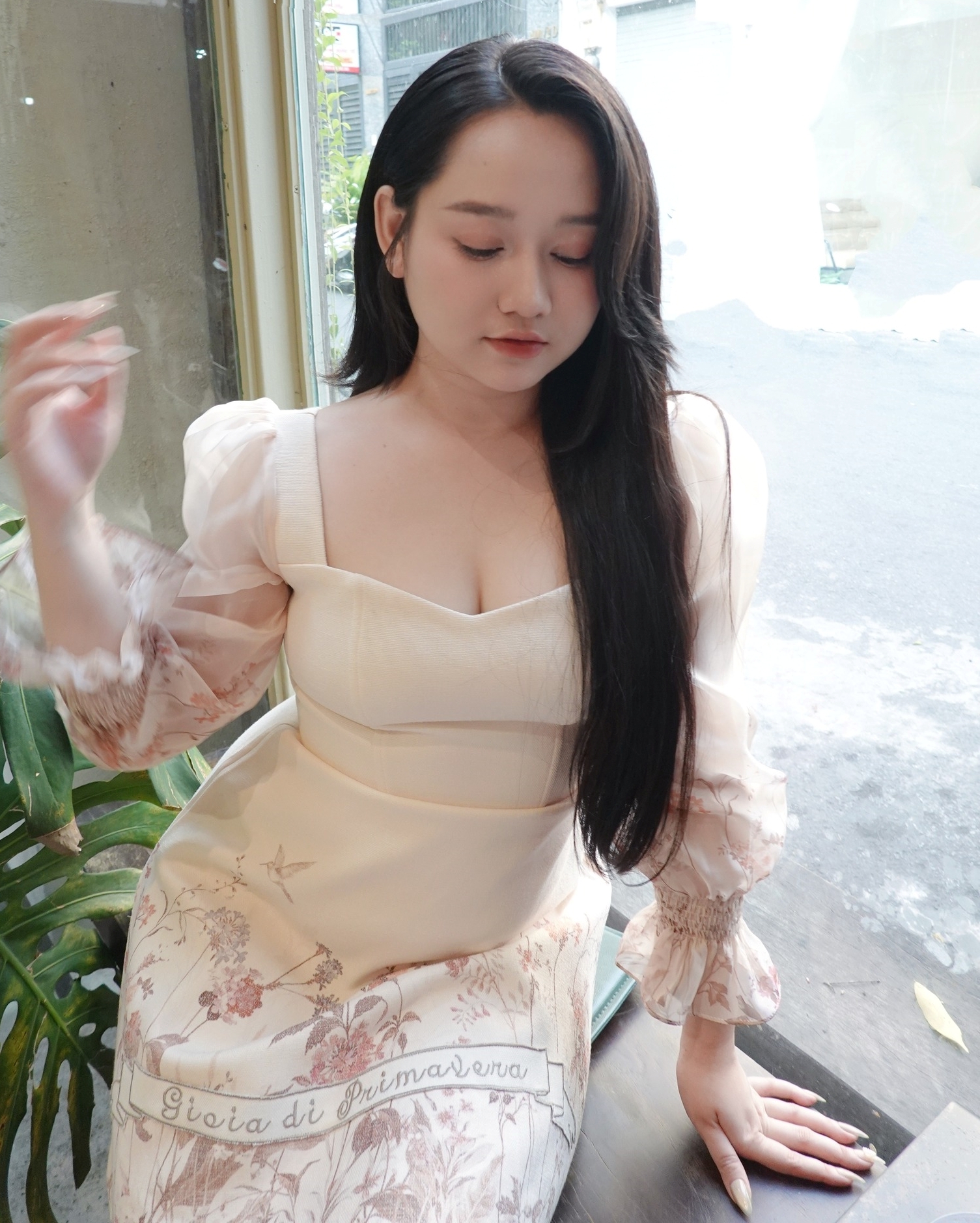 Nhan sắc Trúc Anh (Mắt Biếc) dạo này lạ lắm- Ảnh 6. Nhan sắc Trúc Anh (Mắt Biếc) dạo này lạ lắm- Ảnh 6.