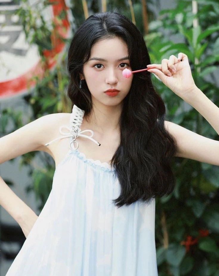Giá đắt phải trả với mỹ nhân "đẹp chấn động thế gian" hẹn hò "hồng hài nhi" kém 5 tuổi- Ảnh 7.