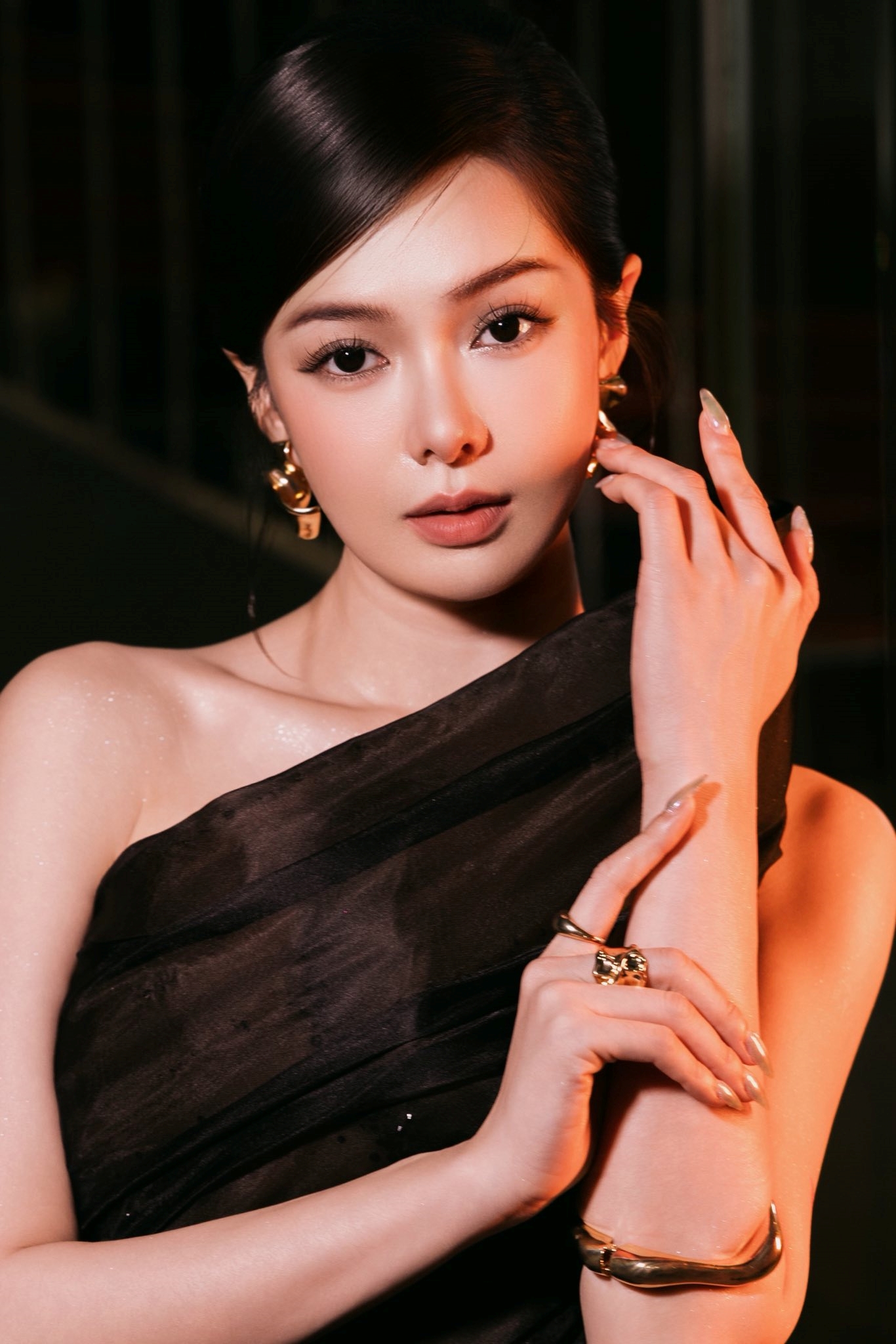 Bắt gặp cặp đôi Vbiz coi nhau như người lạ ở sự kiện, netizen tiếc đứt ruột mối tình đẹp như mơ- Ảnh 6.