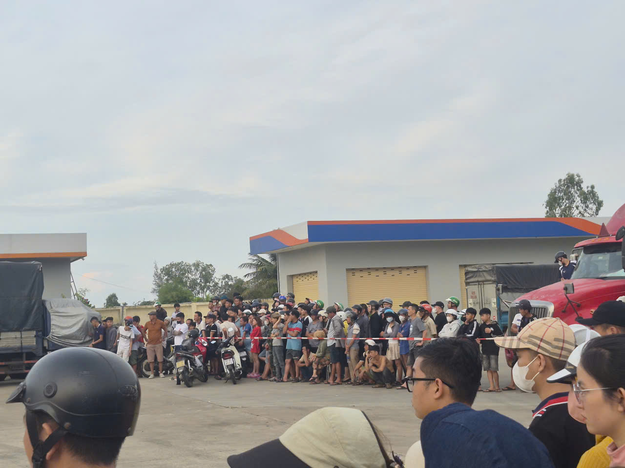 Tin mới liên quan vụ cháy ô tô khiến 2 thiếu niên chết thương tâm - Ảnh 2.