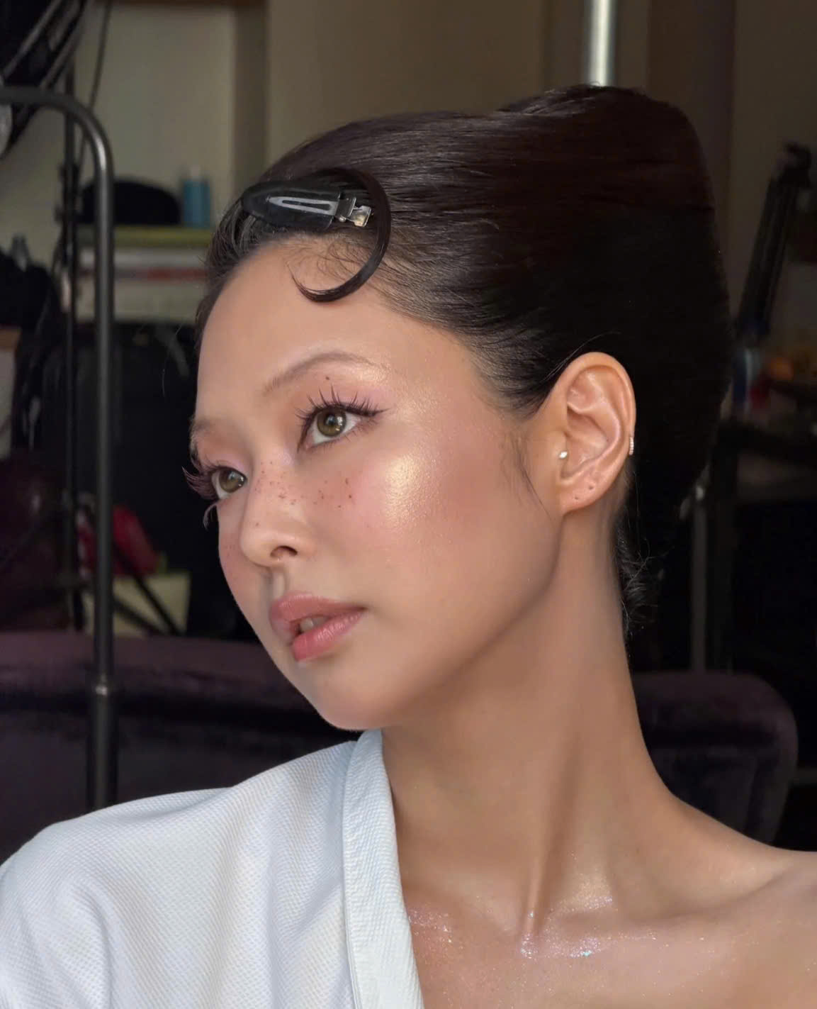 Jennie biến con gái khắp cõi mạng thành “tiên cá”: Trend makeup cực phẩm cho mùa hè đây chứ đâu- Ảnh 4.