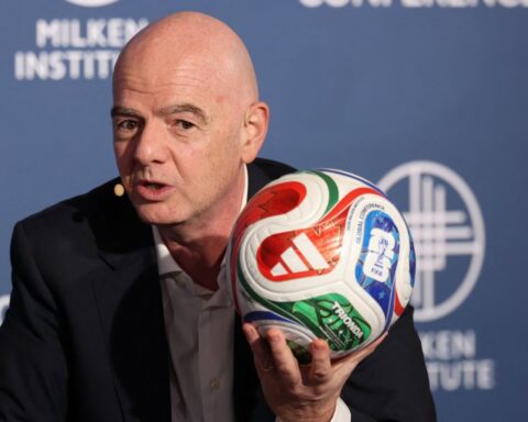 World Cup 2026 chưa đá, FIFA đã bị kiện vì “chiêu trò” gian lận, thao túng giá vé