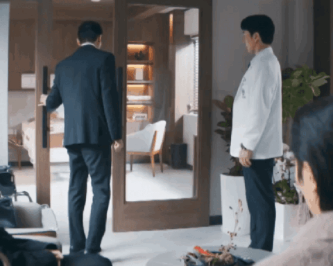 Bộ óc thần thánh nào làm ra phim Hàn siêu dị này: Hoán đổi linh hồn mà lạ lắm, nam chính xem là khen mãi thôi