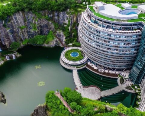 Phát hiện Trung Quốc từng dùng công nghệ cao đưa bê tông xuống độ sâu 77m, thực hiện mục tiêu xây công trình “đầu tiên trên thế giới”