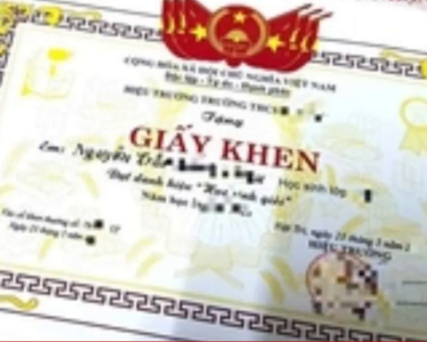Nguy cơ lộ lọt dữ liệu cá nhân của trẻ em từ việc đăng tải giấy khen trên mạng xã hội