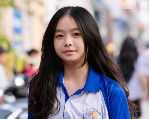 Thi vào lớp 10 TP.HCM buổi cuối cùng: Bắt đầu thời gian làm bài môn Toán!