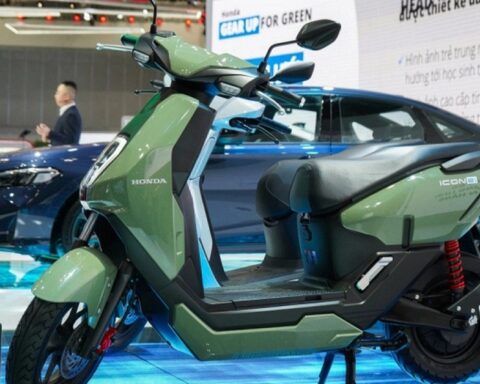 Xe máy điện Honda giảm kỷ lục gần 15 triệu đồng