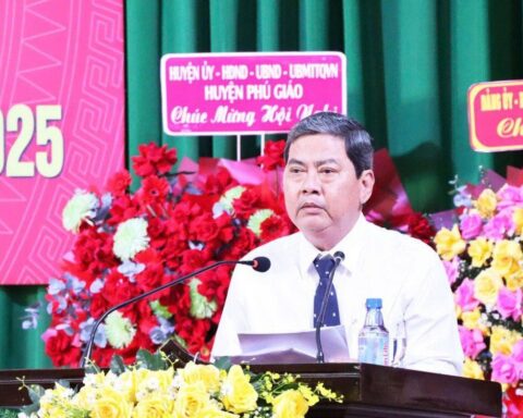 Miễn nhiệm ông Hồ Cường