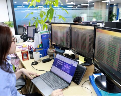 Chứng khoán ngày 1/6: Áp lực bán gia tăng, VN-Index giảm điểm trong ngày đầu tháng 6