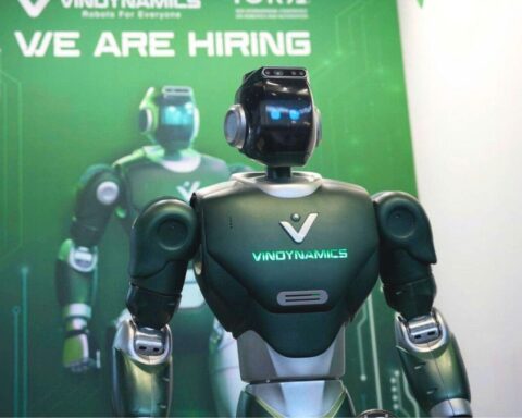 Truyền thông nước ngoài nhận xét về robot hình người của ông Phạm Nhật Vượng: Bước nhảy vọt của Việt Nam