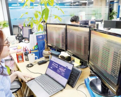 Thanh khoản hạ nhiệt, thị trường bước vào giai đoạn tích lũy