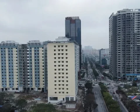 Chung cư tái định cư trên ‘đất vàng’ Hà Nội chuẩn bị đón dân vào ở