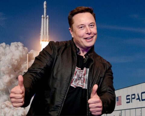 Elon Musk lại gây sốc: SpaceX IPO 555.555.555 cổ phiếu, định giá lọt top 10 thế giới