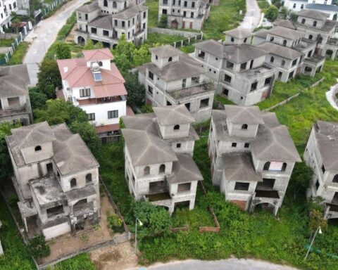 Nghịch lý “nhà bỏ hoang” nhưng nhiều người vẫn khó sở hữu bất động sản