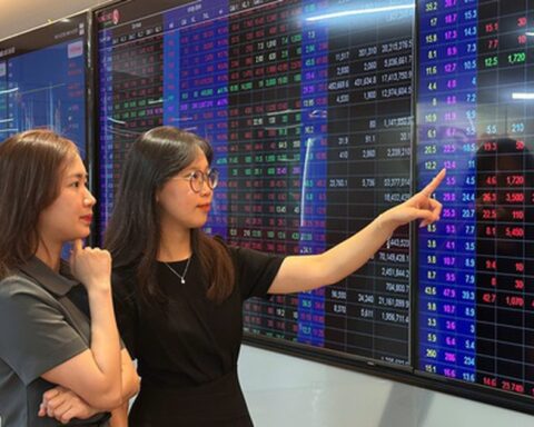 Chuyên gia dự báo VN-Index đạt 2.000 điểm cuối năm