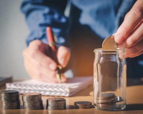 Bỏ 5 triệu đồng mỗi tháng, đây là cách có 1 tỷ đồng sau 8 năm