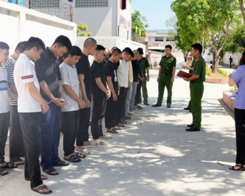 Dụ dỗ qua mạng bằng “vỏ bọc” phụ nữ thành đạt, nhóm lừa đảo chiếm đoạt 36,5 tỷ đồng