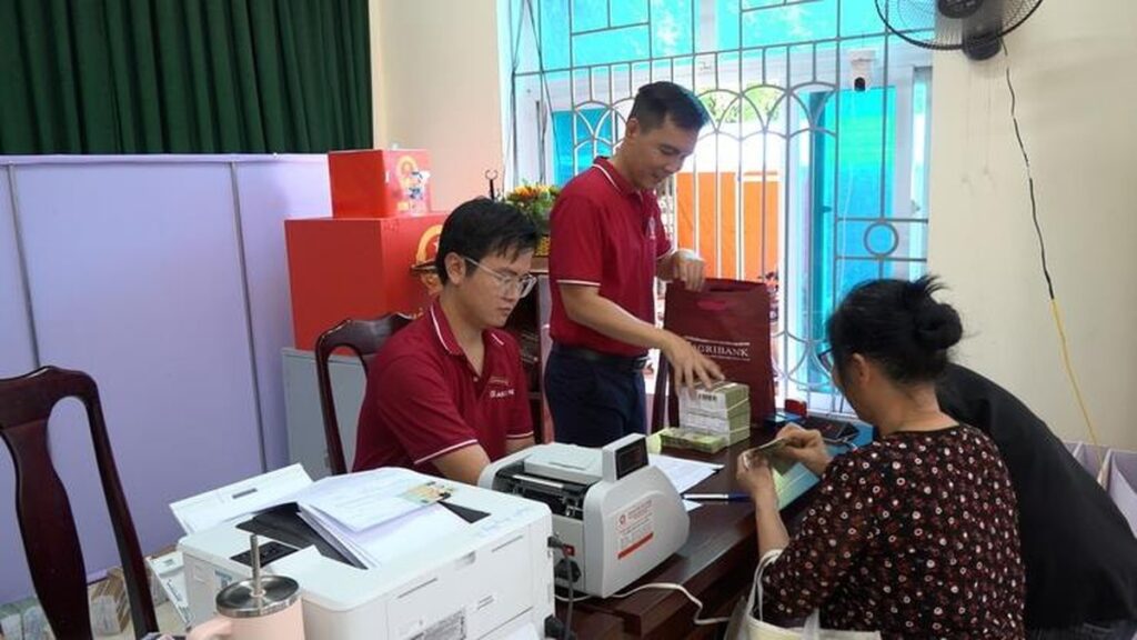 Thu hồi đất của 45 hộ dân để làm siêu dự án 34 tỷ USD chưa từng có trong lịch sử do Vingroup của tỷ phú Phạm Nhật Vượng đầu tư